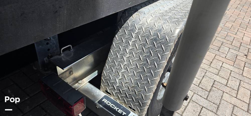 Slide: The Image of Sea Ray 250 Sundancer Anniversary Edition 2009 - 15305378