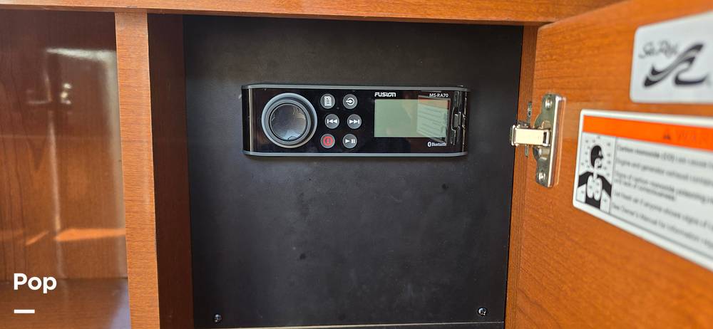 Slide: The Image of Sea Ray 250 Sundancer Anniversary Edition 2009 - 15305420