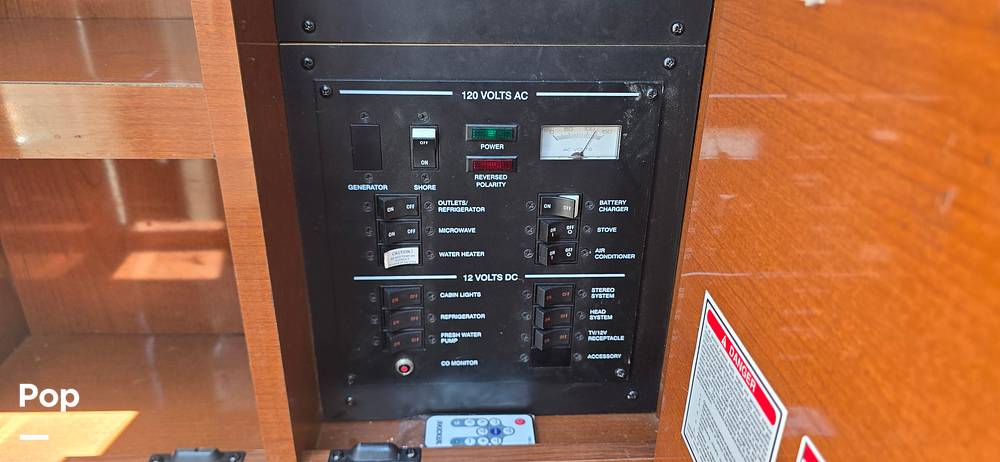 Slide: The Image of Sea Ray 250 Sundancer Anniversary Edition 2009 - 15305421