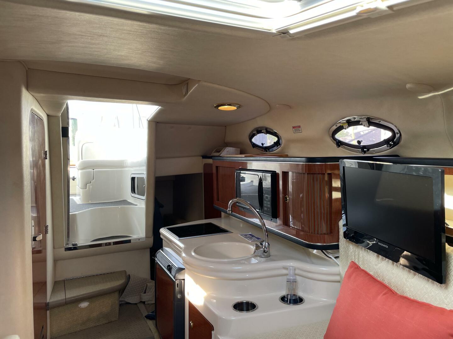 Slide: The Image of Sea Ray 26 2004 - 18
