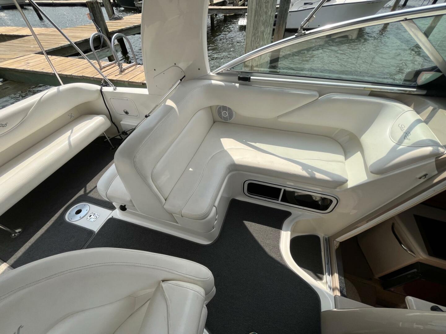Slide: The Image of Sea Ray 26 2004 - 4