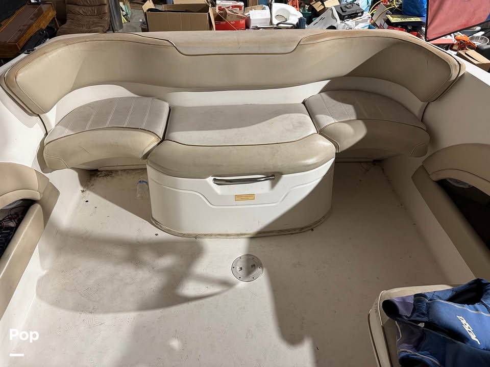 Slide: The Image of Transom Seating - 15176113