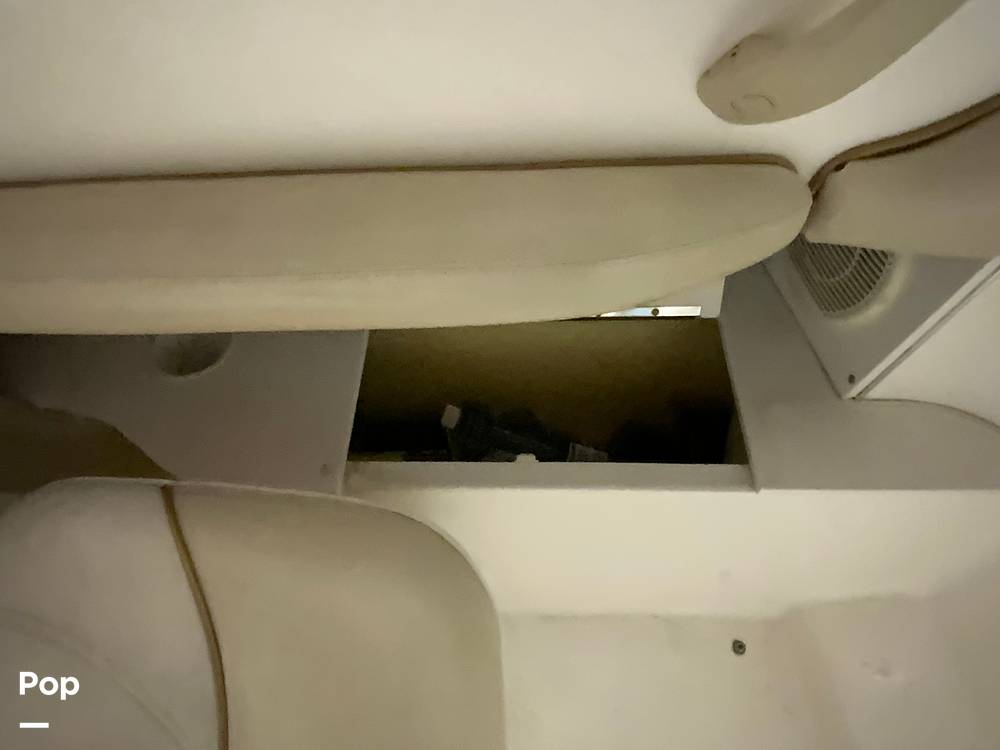 Slide: The Image of Passenger Seat Glove Box - 15201491