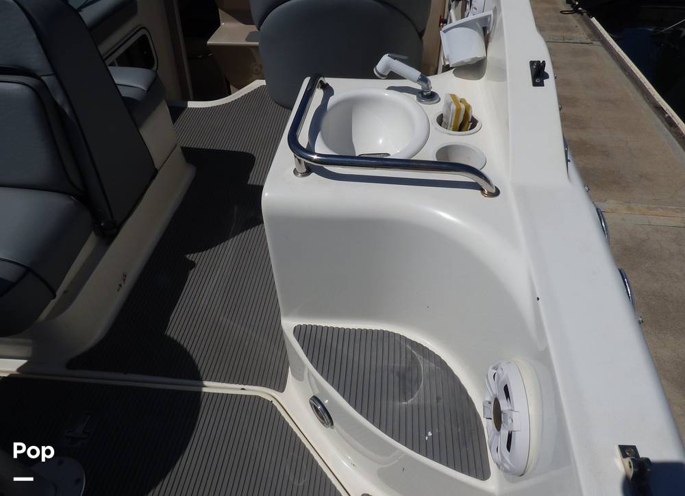 Slide: The Image of Sea Ray 260 Sundancer 2002 - 14065053