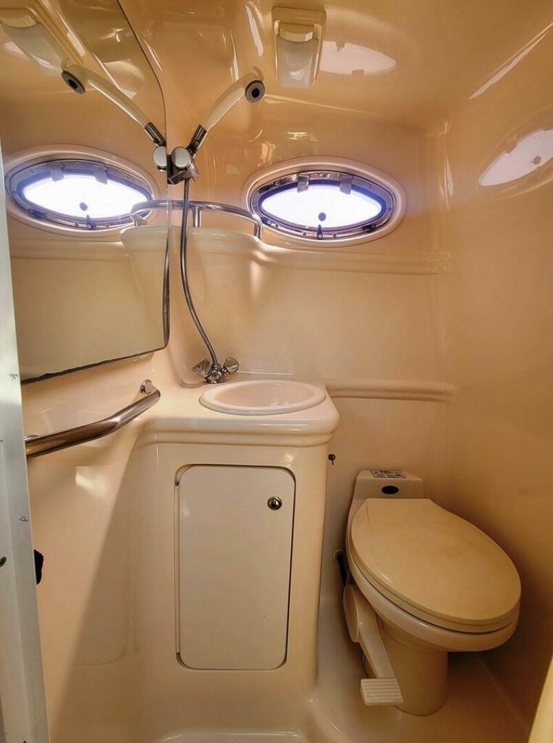 Slide: The Image of Sea Ray 260 Sundancer 2003 - 4823555