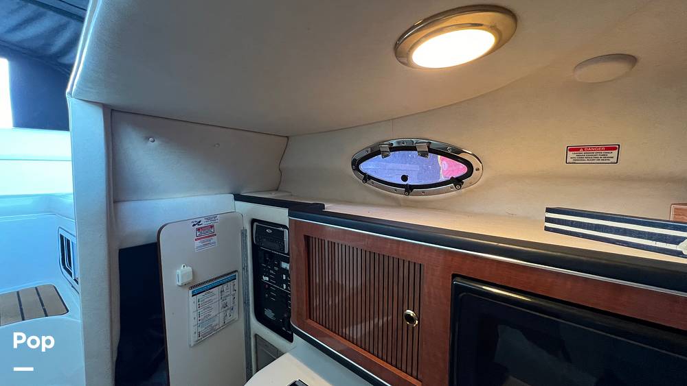 Slide: The Image of Sea Ray 260 Sundancer 2003 - 19
