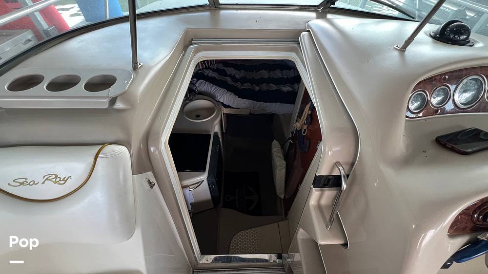 Slide: The Image of Sea Ray 260 Sundancer 2003 - 55