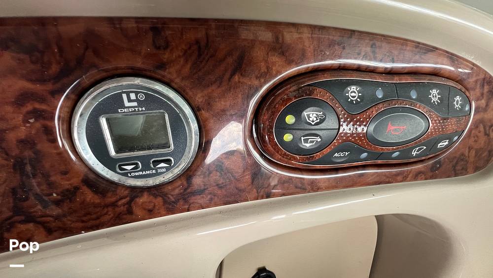 Slide: The Image of Sea Ray 260 Sundancer 2003 - 65