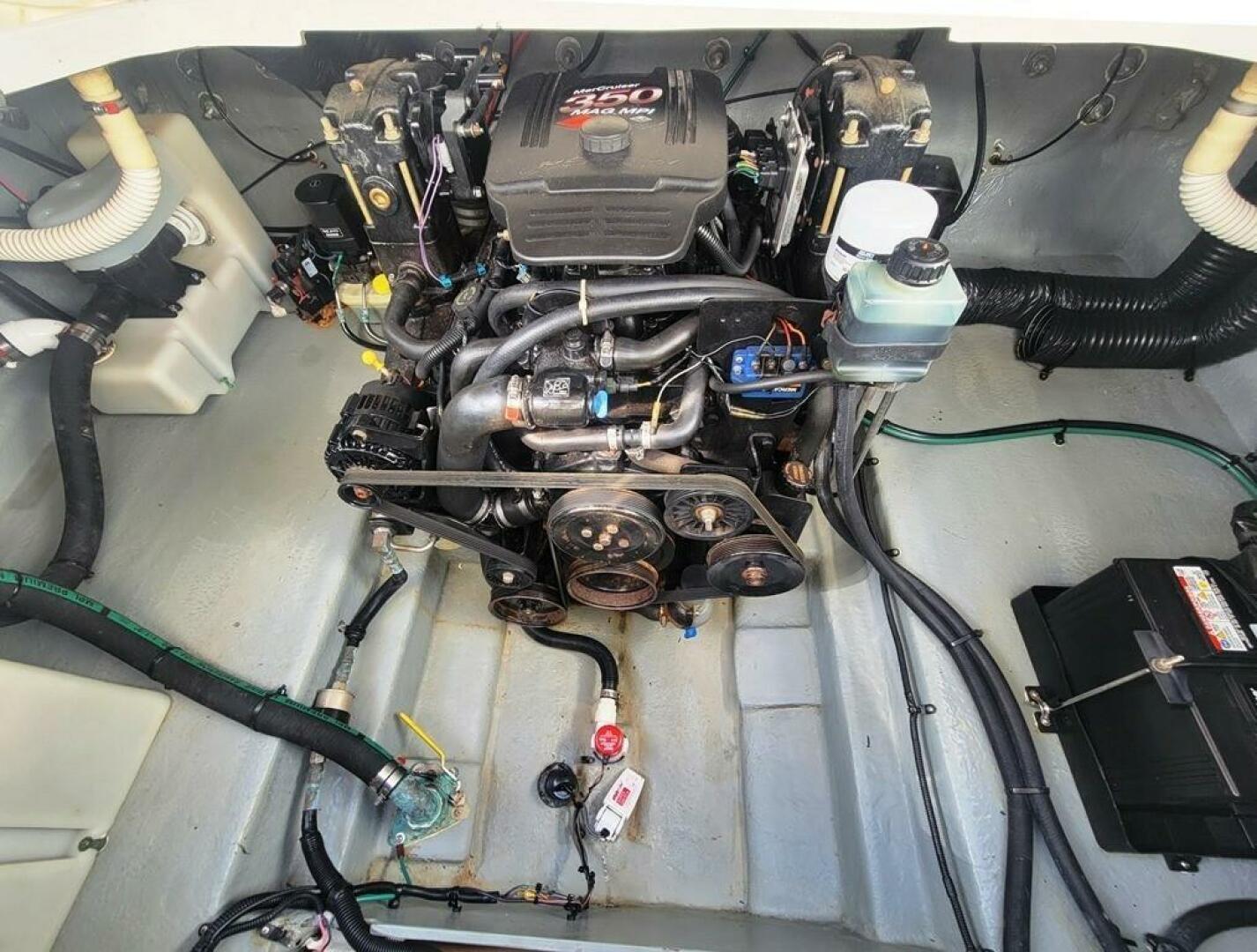 Slide: The Image of Sea Ray 260 Sundancer 2003 - 4823542