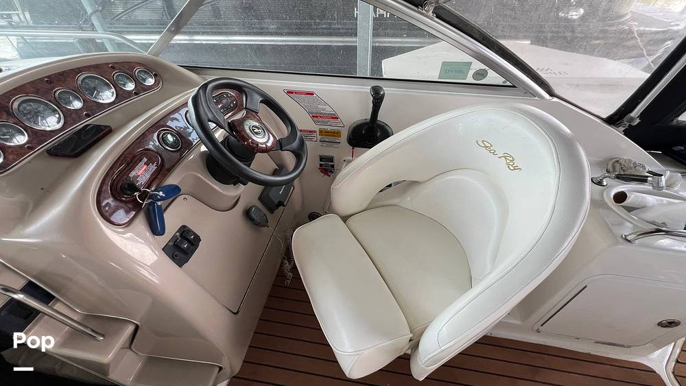 Slide: The Image of Sea Ray 260 Sundancer 2003 - 8