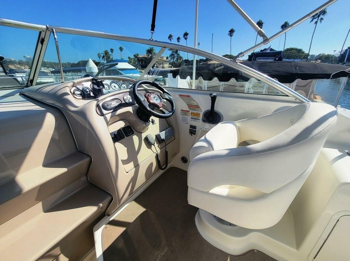 Slide: The Image of Sea Ray 260 Sundancer 2003 - 4823543