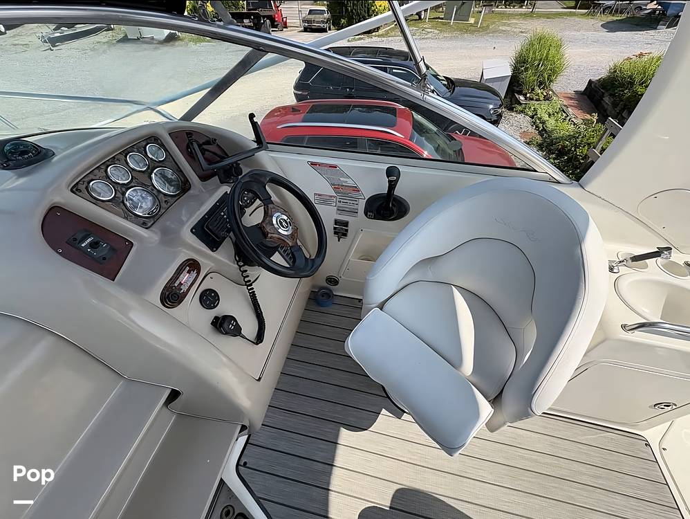 Slide: The Image of Sea Ray 260 Sundancer 2004 - 15671273