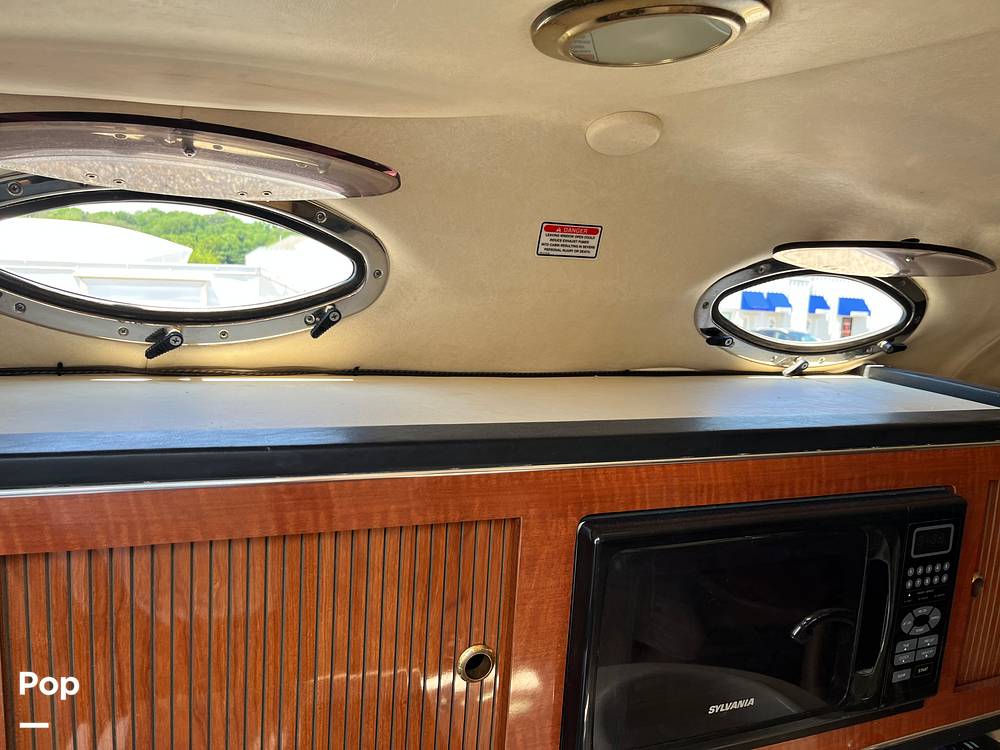 Slide: The Image of Sea Ray 260 Sundancer 2004 - 15687856