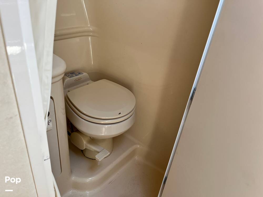 Slide: The Image of Sea Ray 260 Sundancer 2004 - 15687870