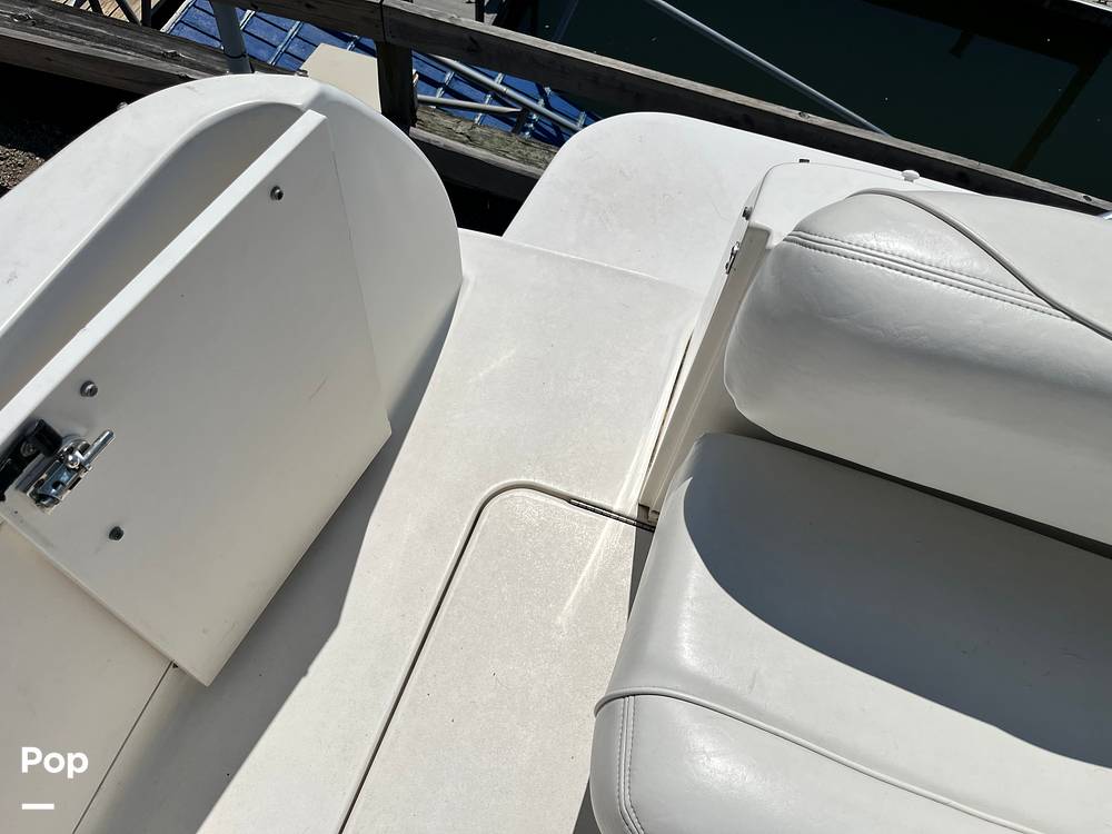 Slide: The Image of Sea Ray 260 Sundancer 2004 - 15687882