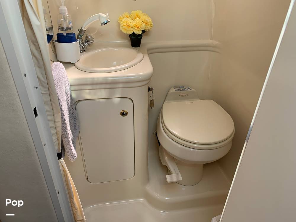Slide: The Image of Sea Ray 260 Sundancer 2004 - 15206962