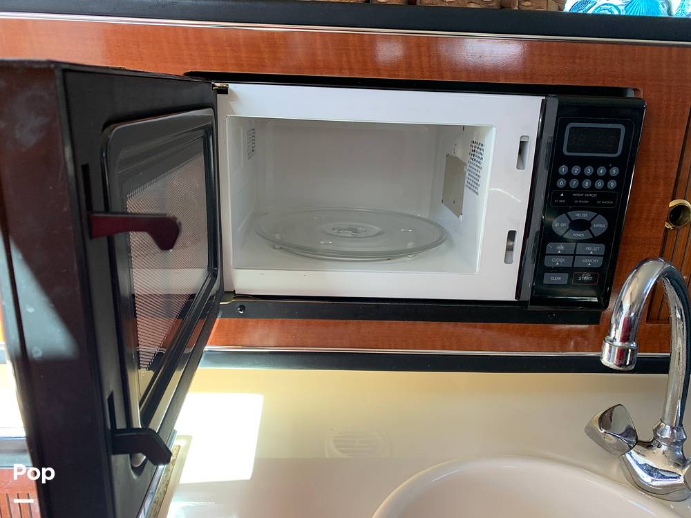Slide: The Image of Sea Ray 260 Sundancer 2004 - 15206979