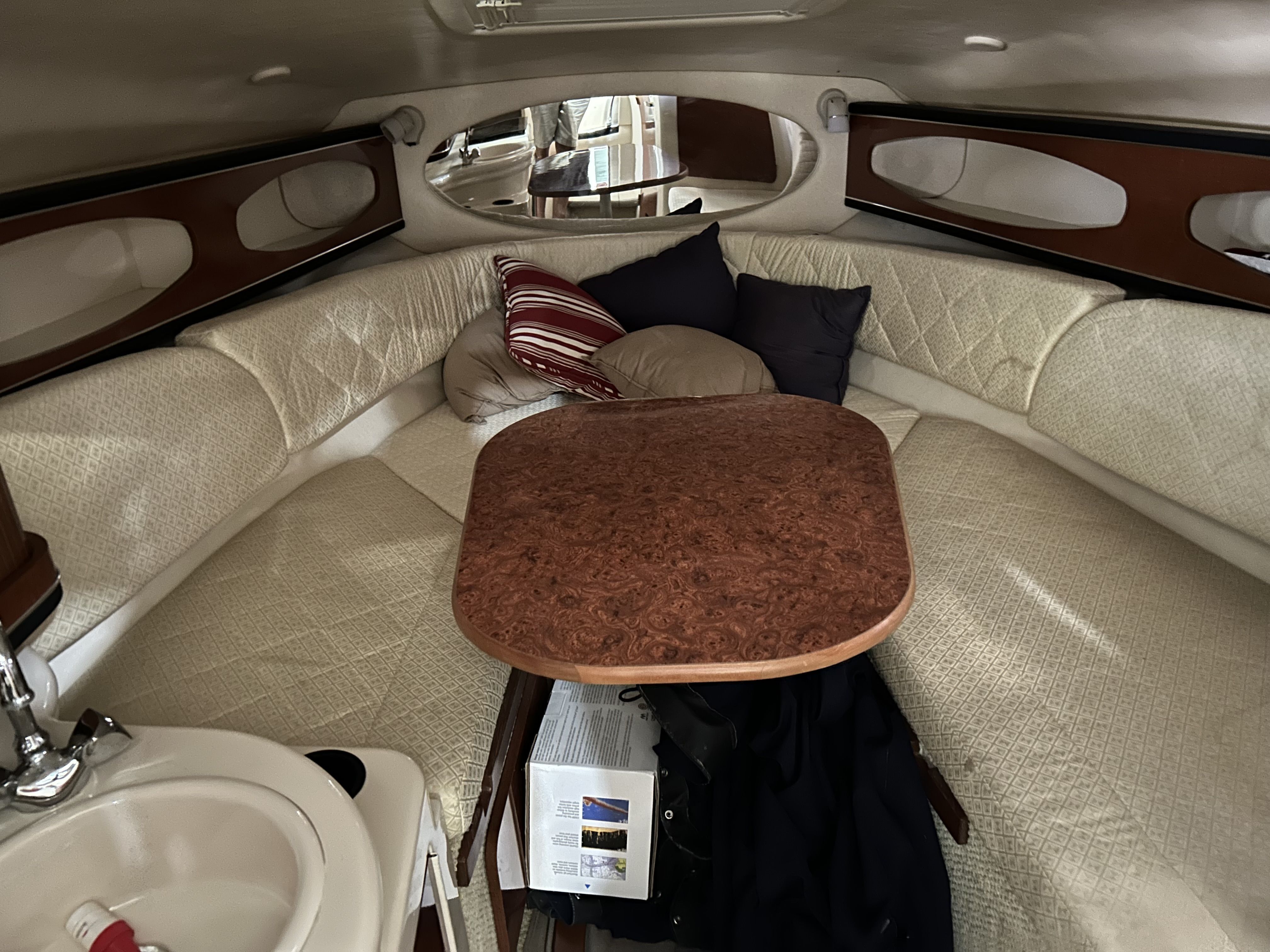 Slide: The Image of Sea Ray 260 Sundancer 2004 - 5