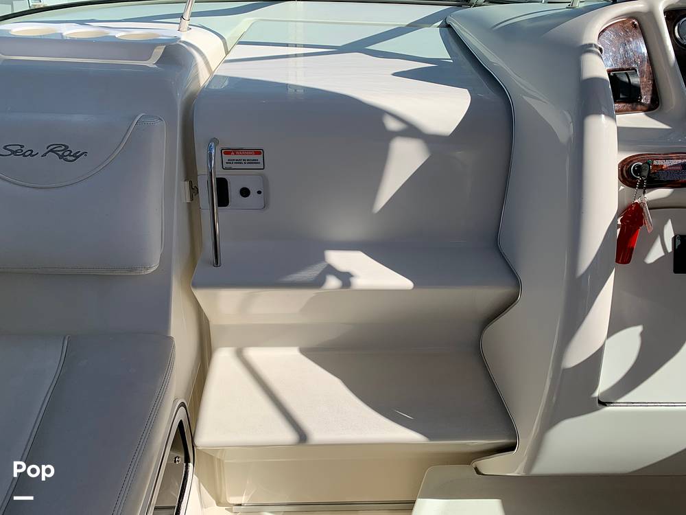 Slide: The Image of Sea Ray 260 Sundancer 2004 - 15206998
