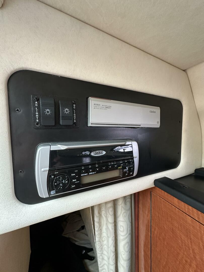 Slide: The Image of Sea Ray 260 Sundancer 2005 - 5282882