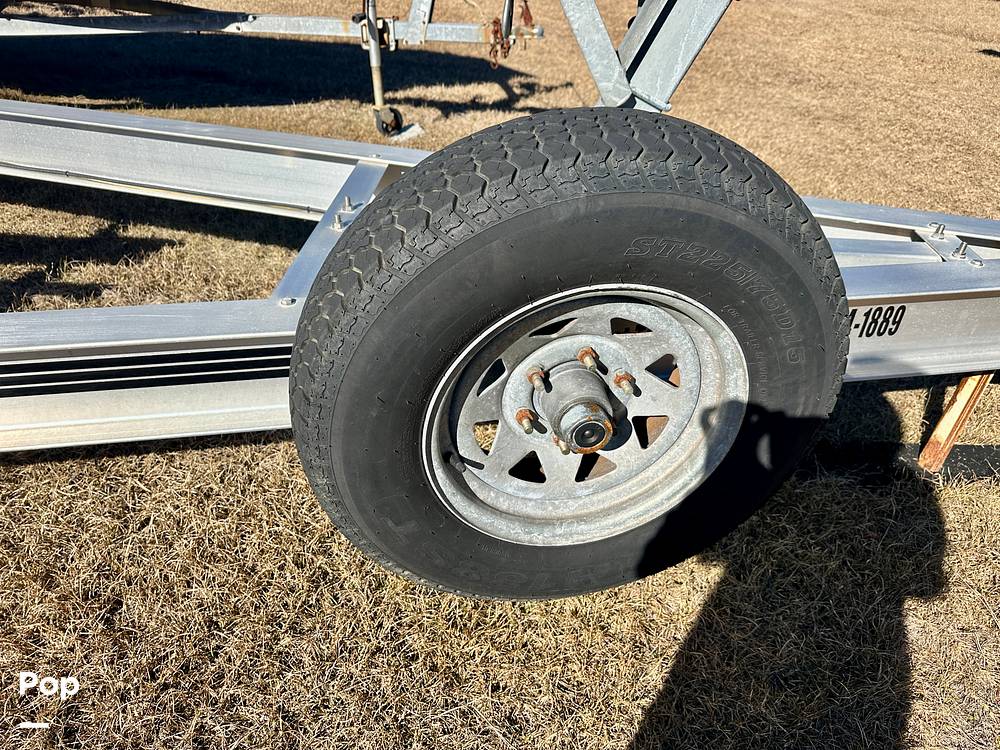 Slide: The Image of Spare Tire Kit - 124