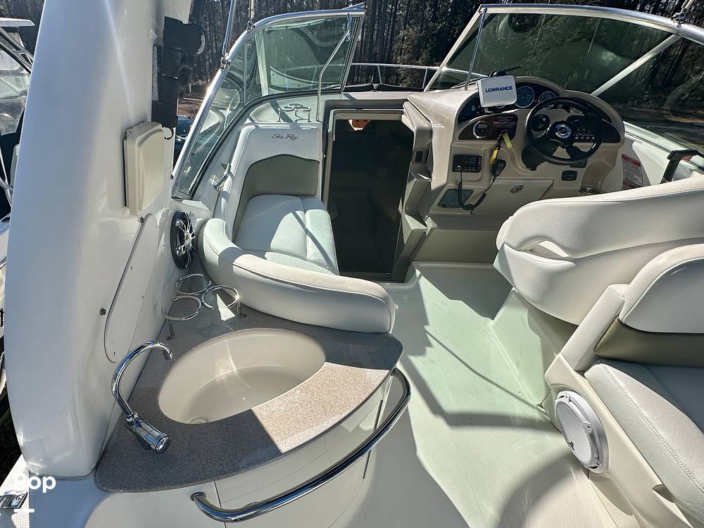Slide: The Image of Sea Ray 260 Sundancer 2007 - 13