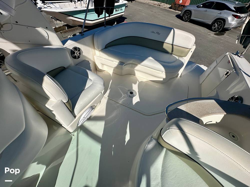 Slide: The Image of Sea Ray 260 Sundancer 2007 - 29