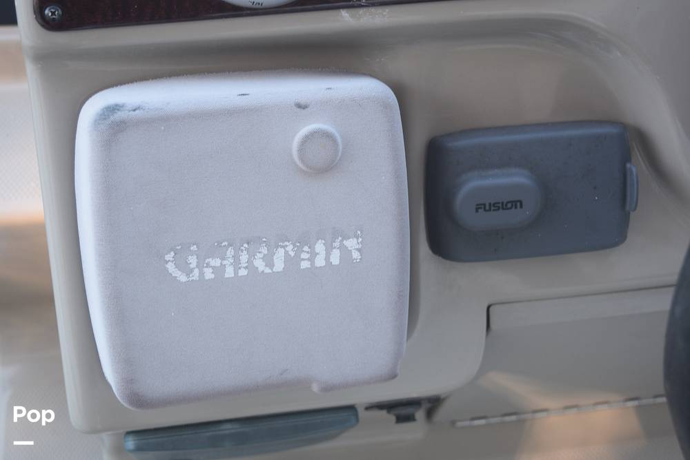 Slide: The Image of GPS/ Fishfinder/ Plotter - 15053124