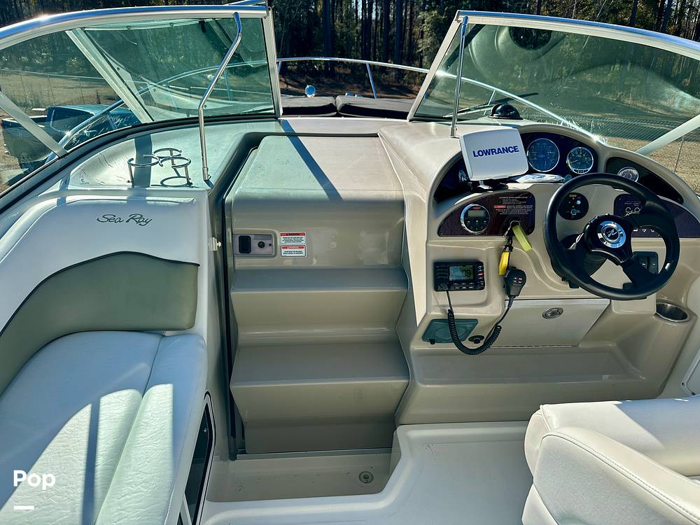Slide: The Image of Sea Ray 260 Sundancer 2007 - 74