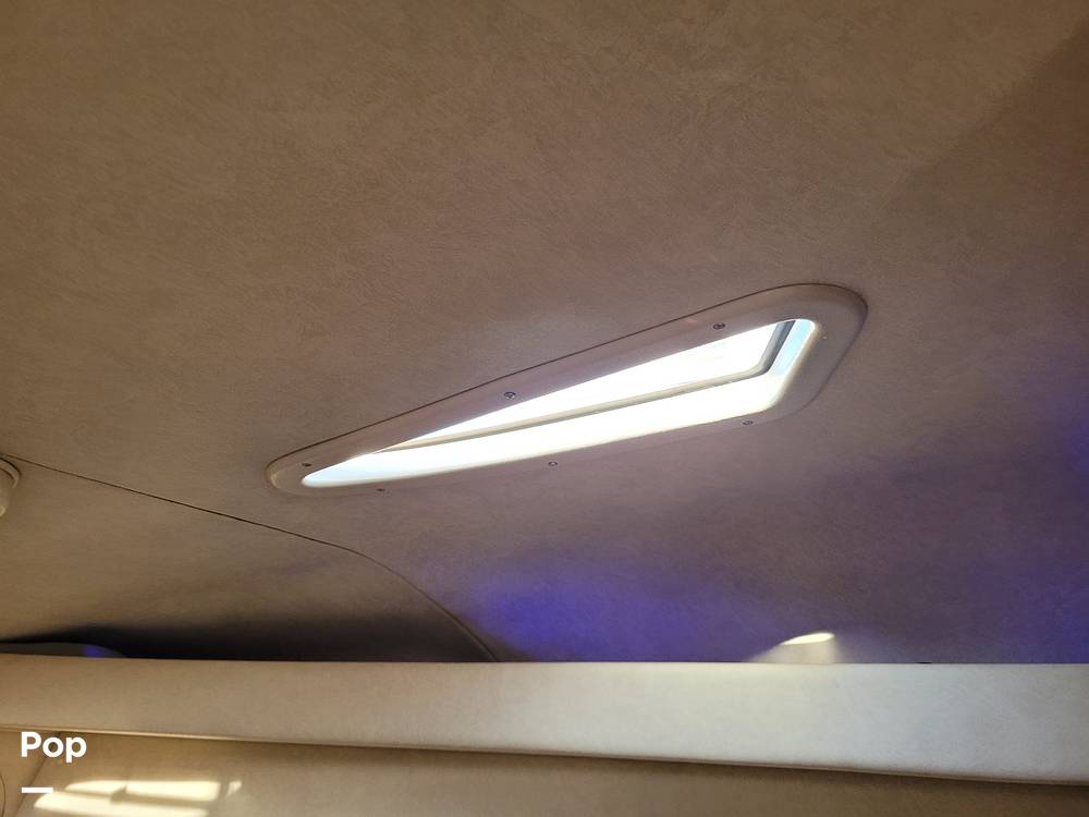 Slide: The Image of Sea Ray 260 Sundancer 2010 - 109