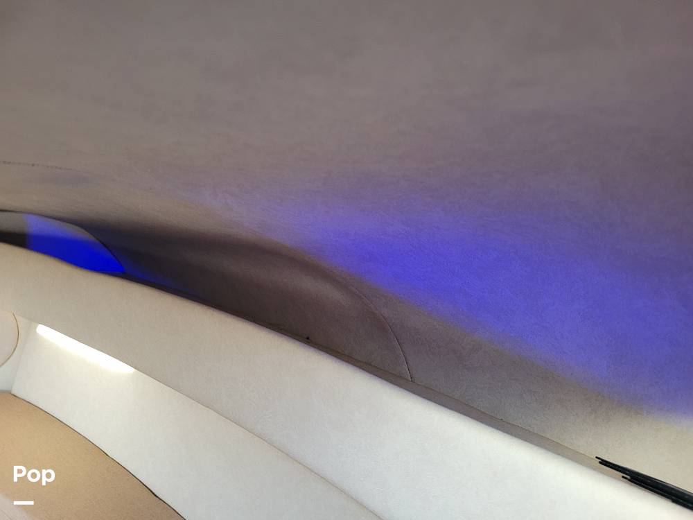 Slide: The Image of Sea Ray 260 Sundancer 2010 - 112