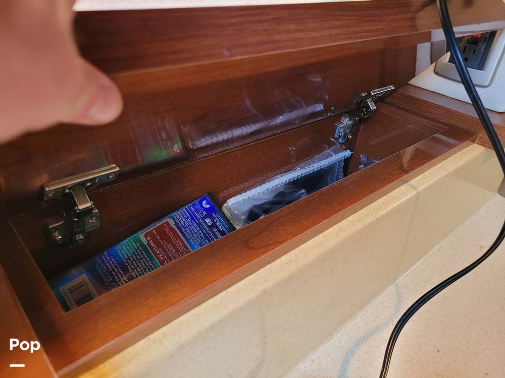 Slide: The Image of Sea Ray 260 Sundancer 2010 - 126