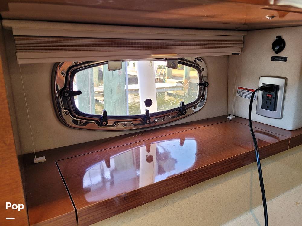 Slide: The Image of Sea Ray 260 Sundancer 2010 - 128