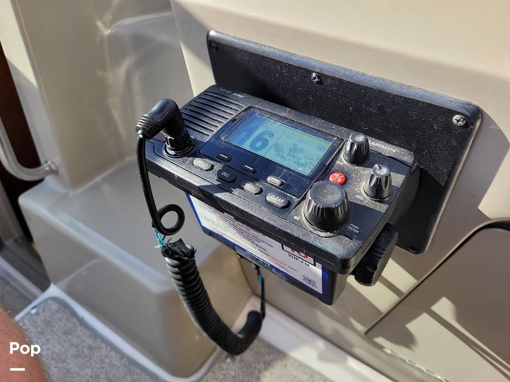 Slide: The Image of Sea Ray 260 Sundancer 2010 - 13