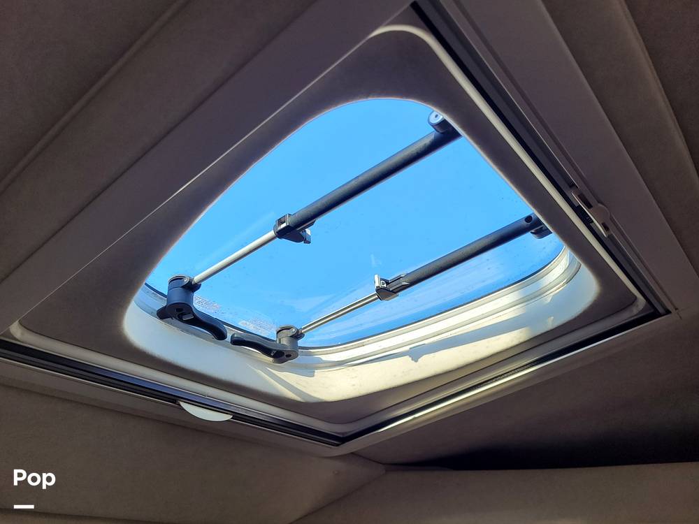 Slide: The Image of Sea Ray 260 Sundancer 2010 - 130