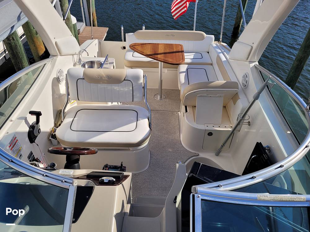 Slide: The Image of Sea Ray 260 Sundancer 2010 - 2