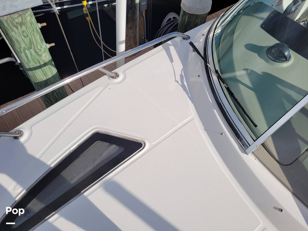 Slide: The Image of Sea Ray 260 Sundancer 2010 - 30
