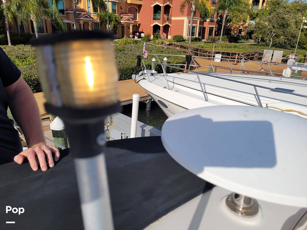 Slide: The Image of Sea Ray 260 Sundancer 2010 - 33