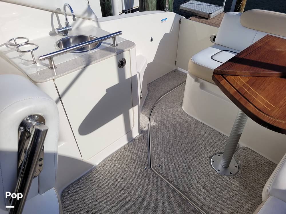 Slide: The Image of Sea Ray 260 Sundancer 2010 - 40