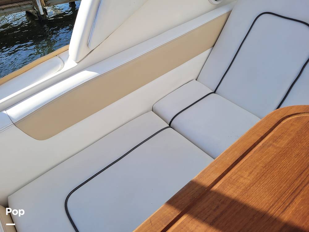 Slide: The Image of Sea Ray 260 Sundancer 2010 - 45