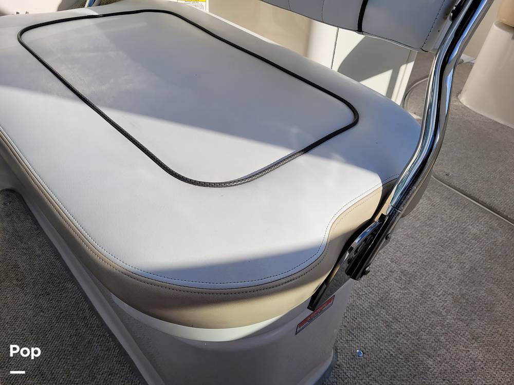 Slide: The Image of Sea Ray 260 Sundancer 2010 - 51