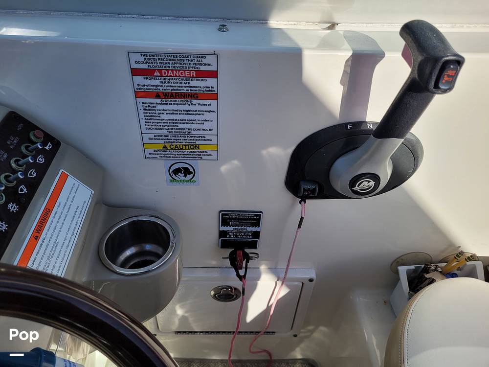 Slide: The Image of Sea Ray 260 Sundancer 2010 - 62