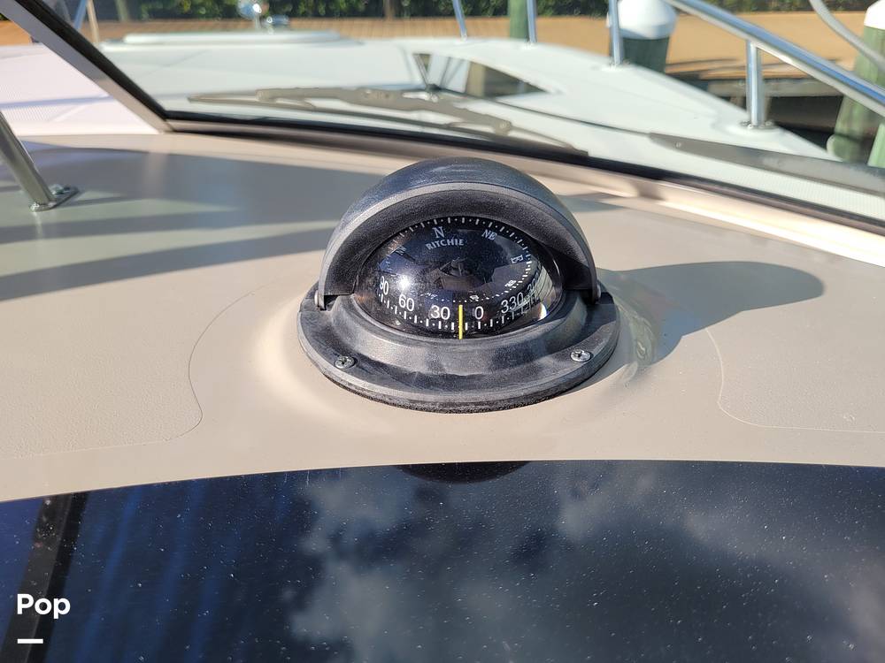 Slide: The Image of Sea Ray 260 Sundancer 2010 - 68
