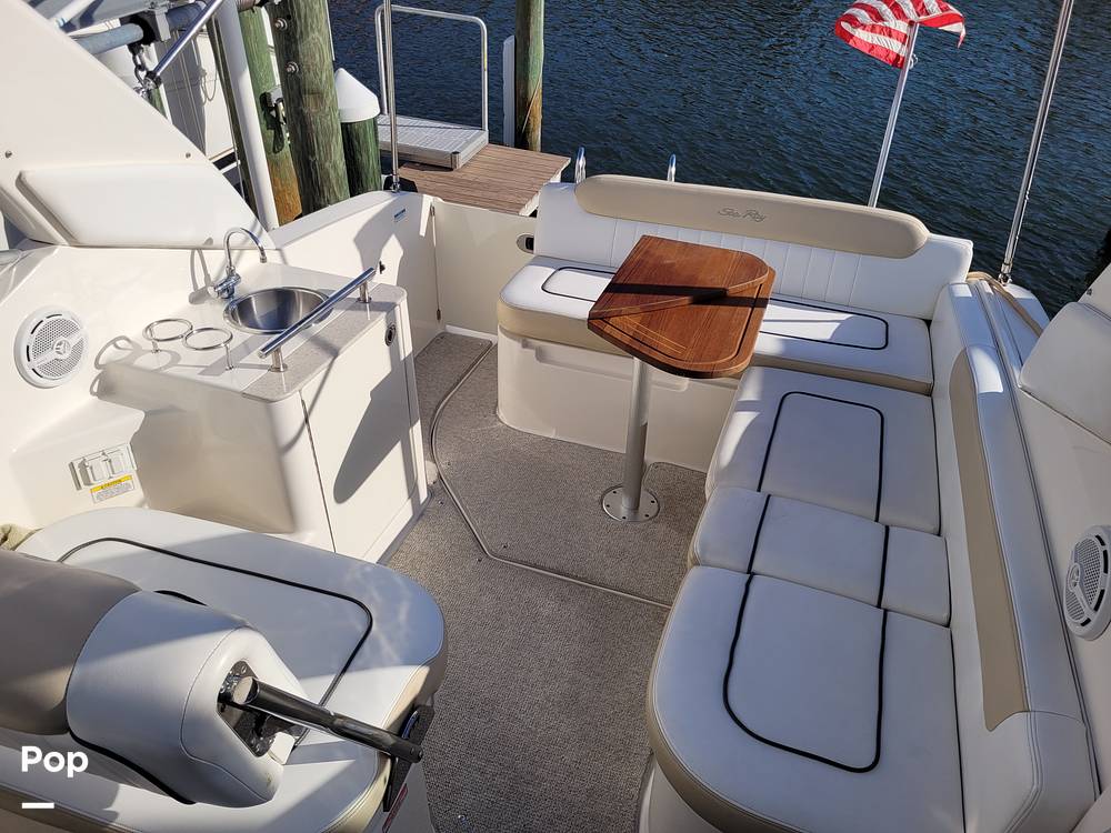 Slide: The Image of Sea Ray 260 Sundancer 2010 - 70
