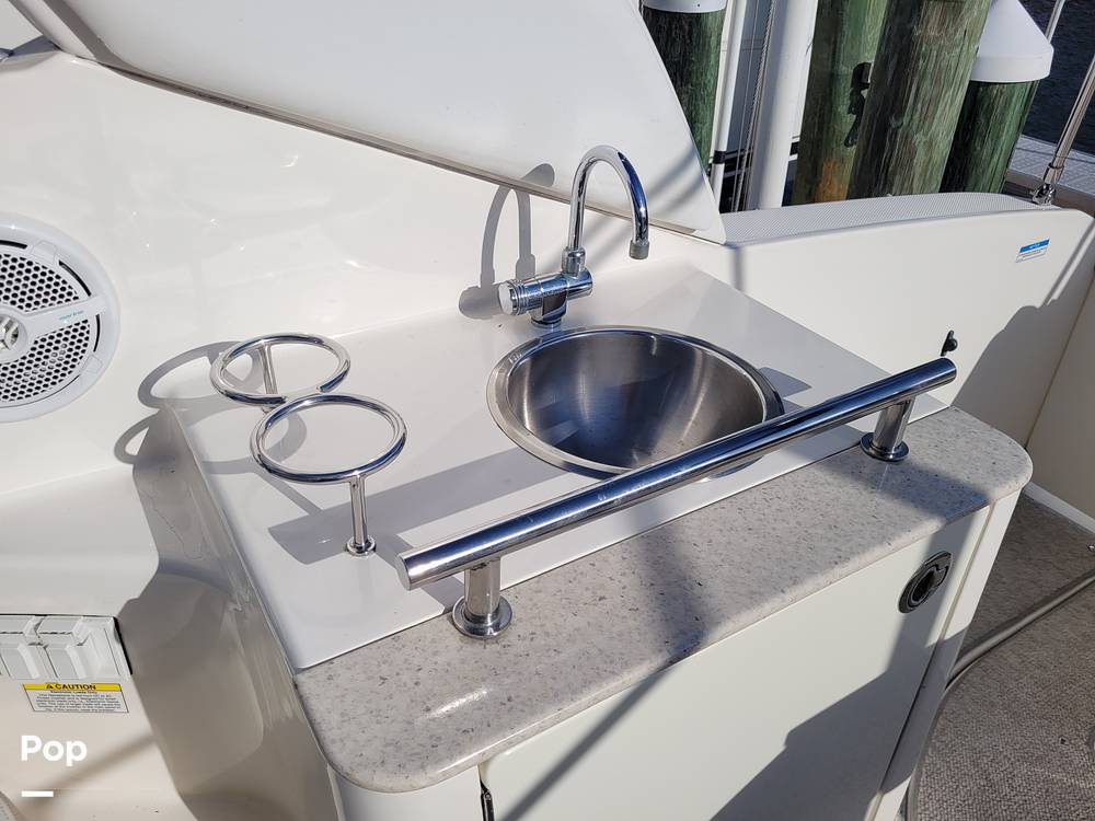 Slide: The Image of Sea Ray 260 Sundancer 2010 - 74