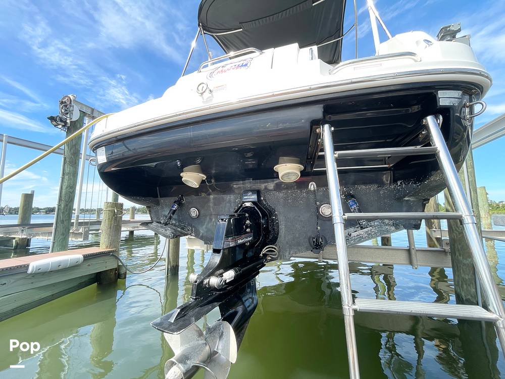 Slide: The Image of Sea Ray 260 Sundancer 2011 - 14422734