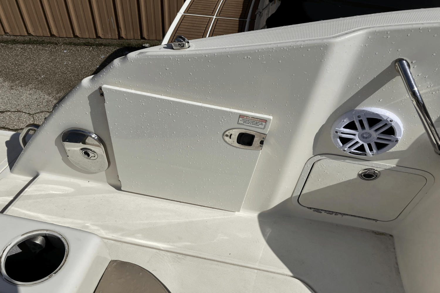 Slide: The Image of Sea Ray 260 SUNDANCER 2014 - 12