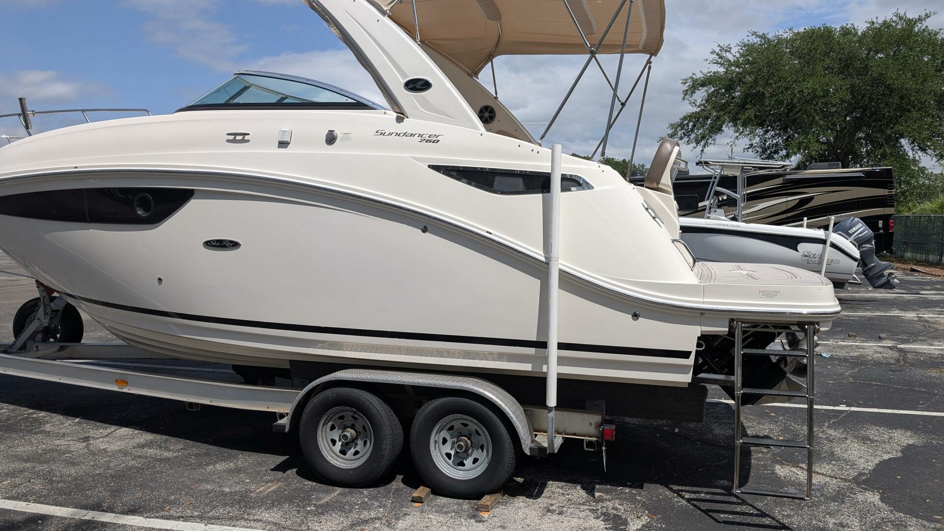Slide: The Image of Sea Ray 260 Sundancer 2014 - 5199919