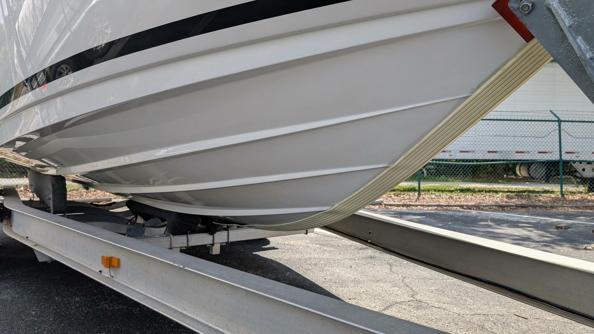 Slide: The Image of Sea Ray 260 Sundancer 2014 - 5199927