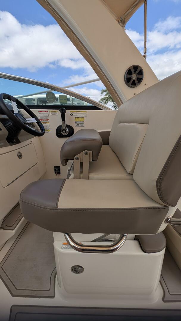 Slide: The Image of Sea Ray 260 Sundancer 2014 - 5199936